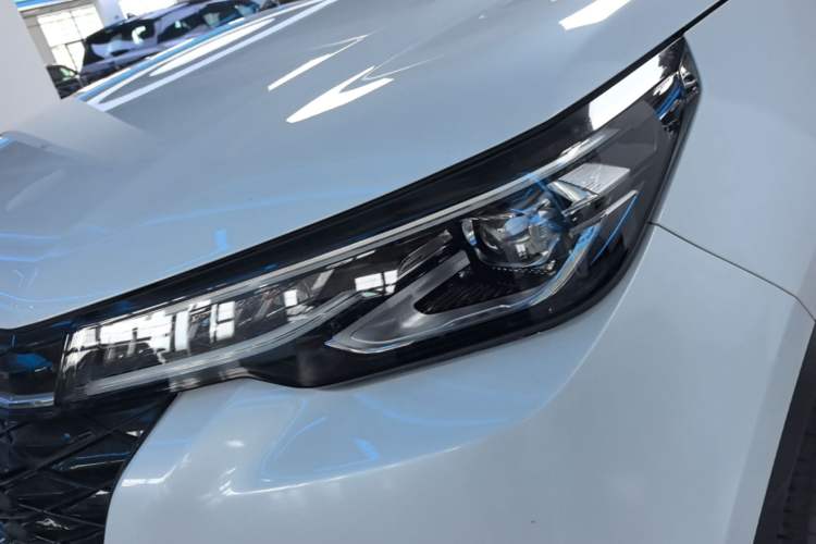 Used CHANGAN CS55PLUS 2022 Blue Whale Edition 1.5T DCT Luxury Model Left Front Headlight