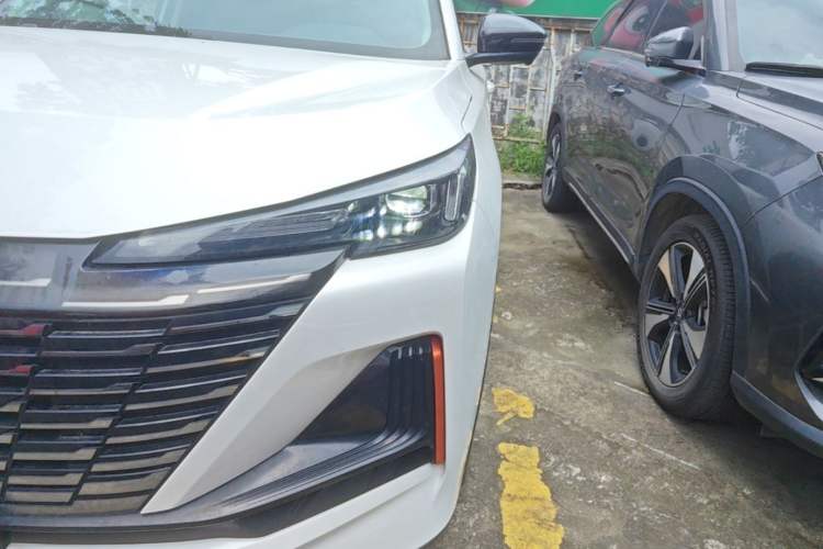 Used CHANGAN CS55PLUS 2022 2nd Generation 1.5T DCT Navigation Edition Left Front Headlight