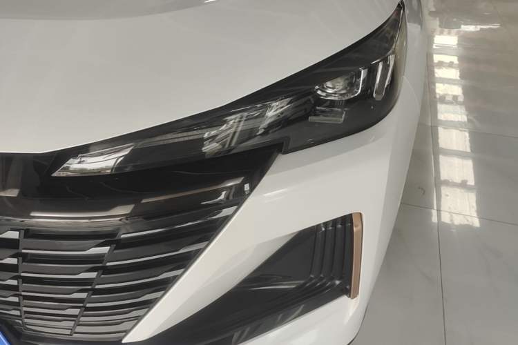 Used CHANGAN CS55PLUS 2022 2nd Generation 1.5T DCT Luxury Version Left Front Headlight