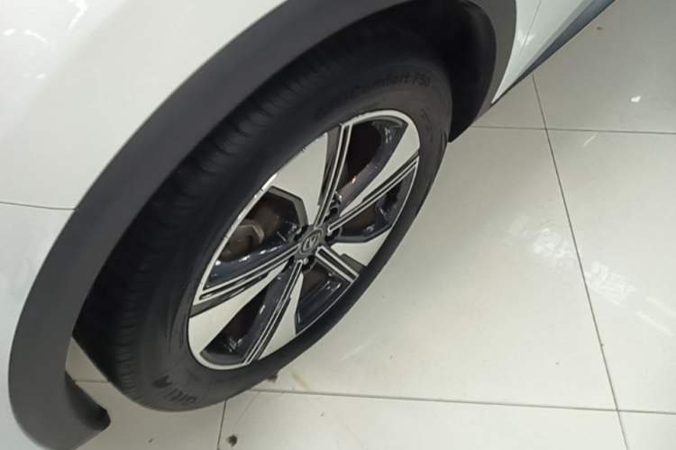 Used CHANGAN CS55PLUS 2022 2nd Generation 1.5T DCT Luxury Version Left Front Wheel Hub