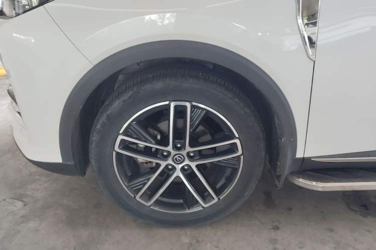 Used CHANGAN CS55PLUS 2022 2nd Generation 1.5T DCT Navigation Edition Left Front Wheel Hub