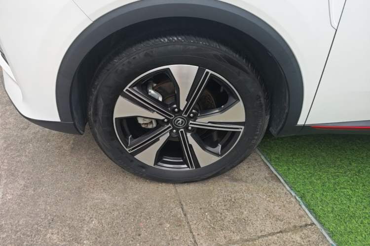 Used CHANGAN CS55PLUS 2022 2nd Generation 1.5T DCT Prestige Version Left Front Wheel Hub