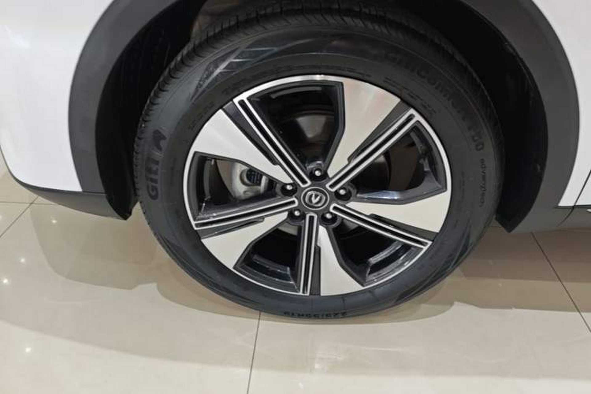 Used CHANGAN CS55PLUS 2022 2nd Generation 1.5T DCT Prestige Version Left Front Wheel Hub
