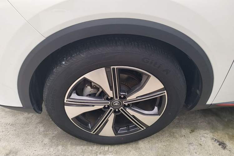Used CHANGAN CS55PLUS 2022 2nd Generation 1.5T DCT Prestige Version Left Front Wheel Hub