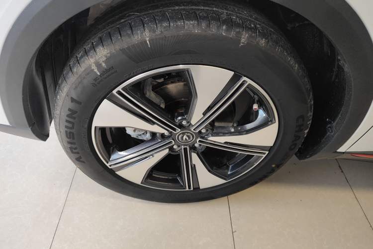 Used CHANGAN CS55PLUS 2022 2nd Generation 1.5T DCT Excellence Edition Left Front Wheel Hub