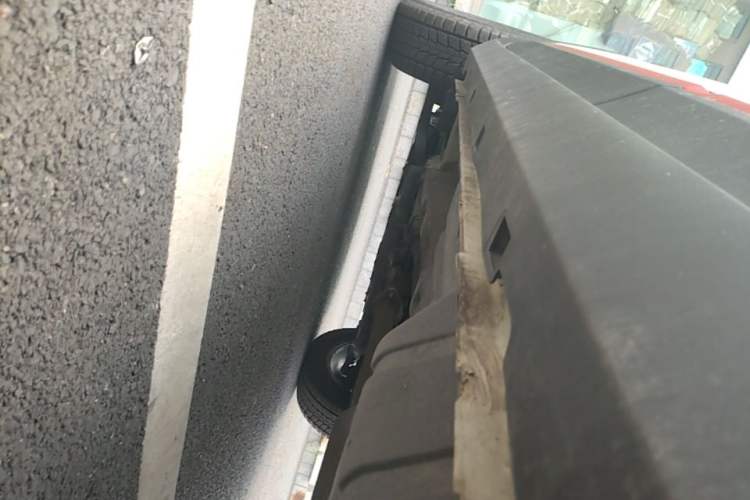 Used CHANGAN CS55PLUS 2022 Blue Whale Edition 1.5T Manual Luxury Model Left Side Sill
