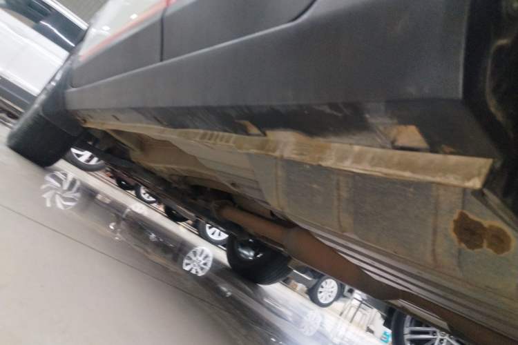 Used CHANGAN CS55PLUS 2022 Blue Whale Edition 1.5T DCT Luxury Model Left Side Sill