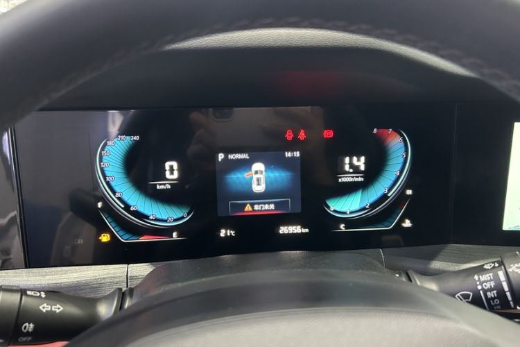 Used CHANGAN CS55PLUS 2022 Blue Whale Edition 1.5T DCT Luxury Model Odometer Close Up