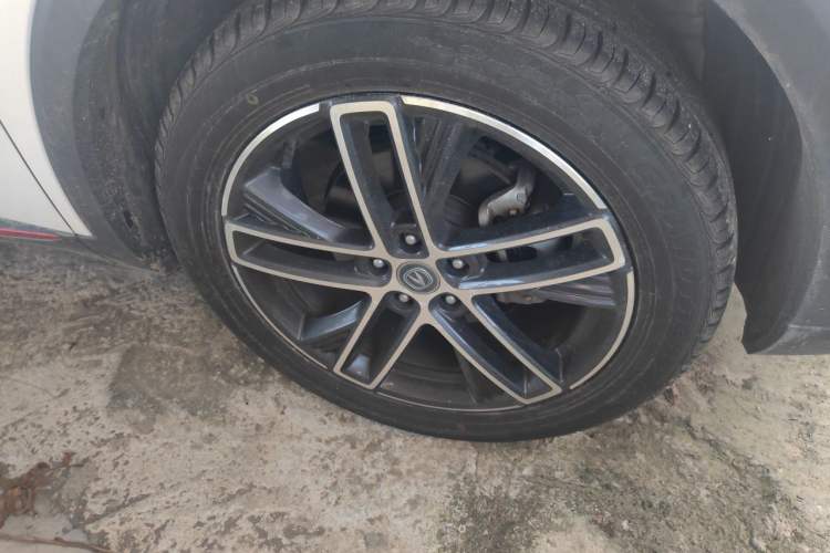 Used CHANGAN CS55PLUS 2022 2nd Generation 1.5T DCT Navigation Edition Right Front Wheel Hub