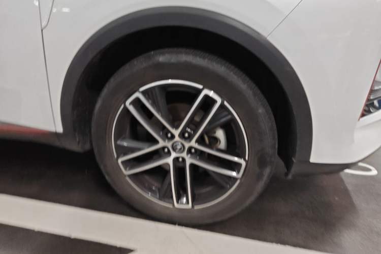 Used CHANGAN CS55PLUS 2022 2nd Generation 1.5T DCT Navigation Edition Right Front Wheel Hub