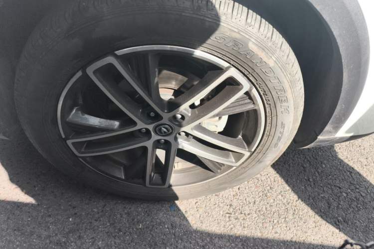 Used CHANGAN CS55PLUS 2022 2nd Generation 1.5T DCT Navigation Edition Right Front Wheel Hub