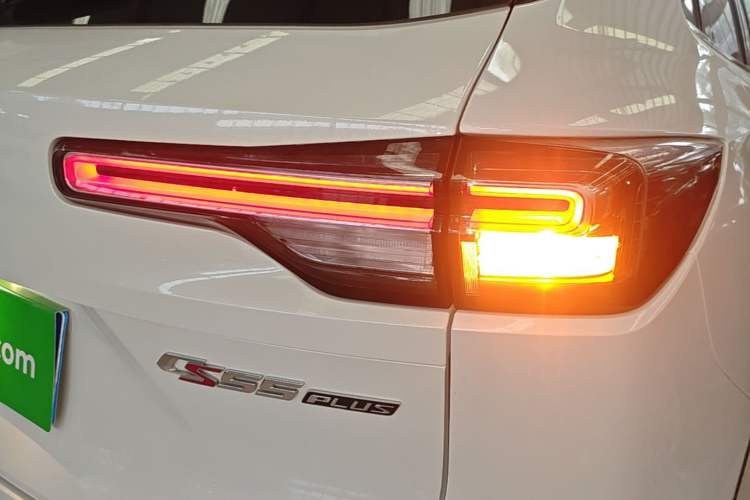 Used CHANGAN CS55PLUS 2022 2nd Generation 1.5T DCT Prestige Version Right Rear Taillight