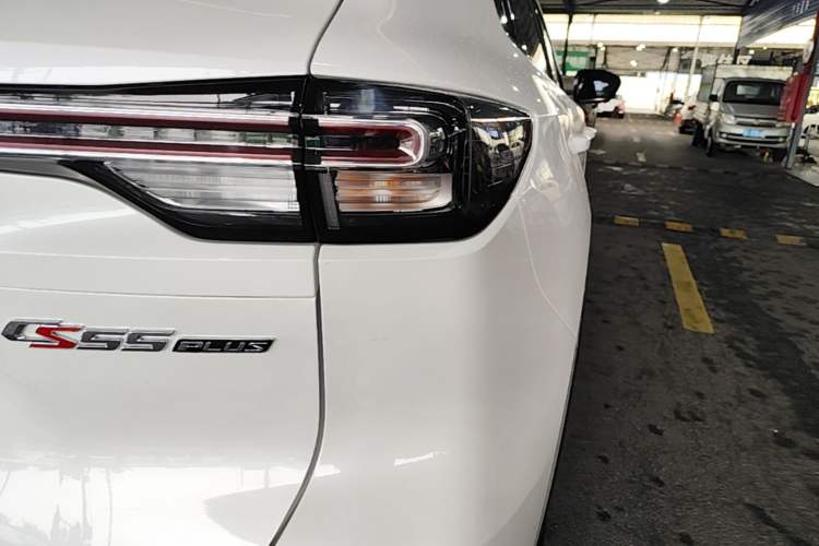 Used CHANGAN CS55PLUS 2022 2nd Generation 1.5T DCT Prestige Version Right Rear Taillight