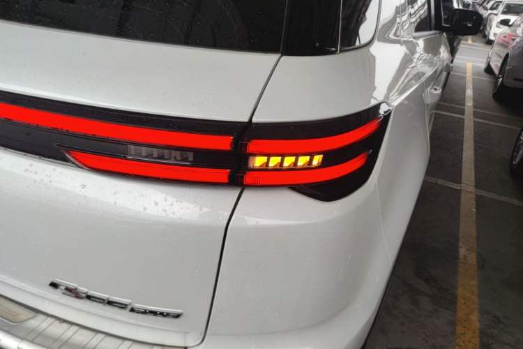 Used CHANGAN CS55PLUS 2022 Blue Whale Edition 1.5T DCT Luxury Model Right Rear Taillight