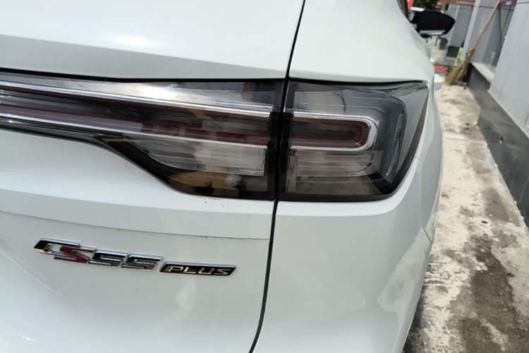 Used CHANGAN CS55PLUS 2022 2nd Generation 1.5T DCT Luxury Version Right Rear Taillight
