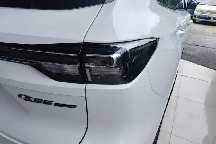 Used CHANGAN CS55PLUS 2022 2nd Generation 1.5T DCT Prestige Version Right Rear Taillight