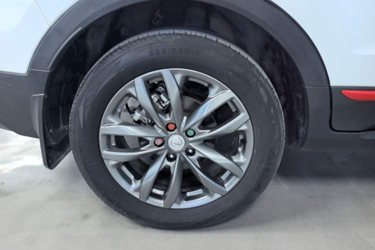 Used CHANGAN CS55PLUS 2022 Blue Whale Edition 1.5T DCT Luxury Model Right Rear Wheel Hub