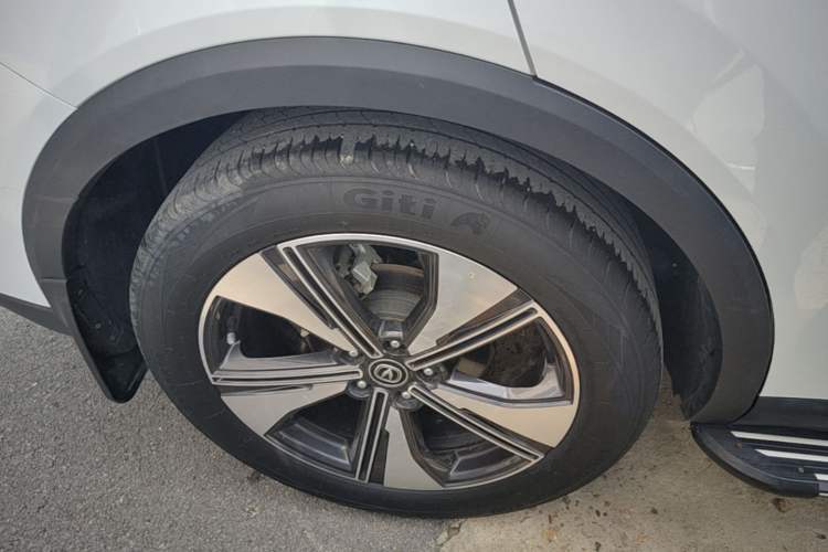 Used CHANGAN CS55PLUS 2022 2nd Generation 1.5T DCT Prestige Version Right Rear Wheel Hub