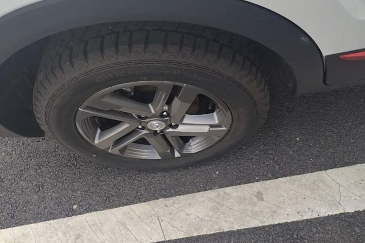 Used CHANGAN CS55PLUS 2022 Blue Whale Edition 1.5T Manual Luxury Model Right Rear Wheel Hub