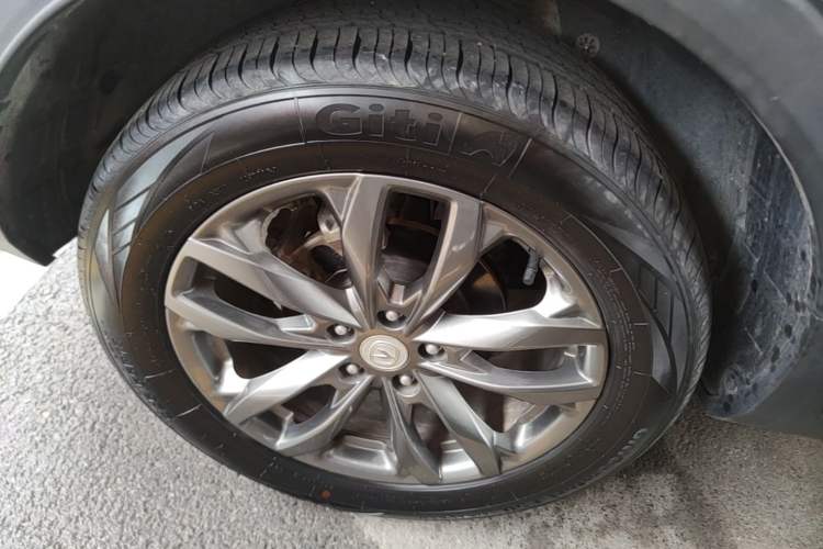 Used CHANGAN CS55PLUS 2022 Blue Whale Edition 1.5T DCT Luxury Model Right Rear Wheel Hub