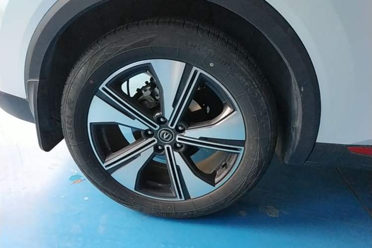 Used CHANGAN CS55PLUS 2022 2nd Generation 1.5T DCT Prestige Version Right Rear Wheel Hub