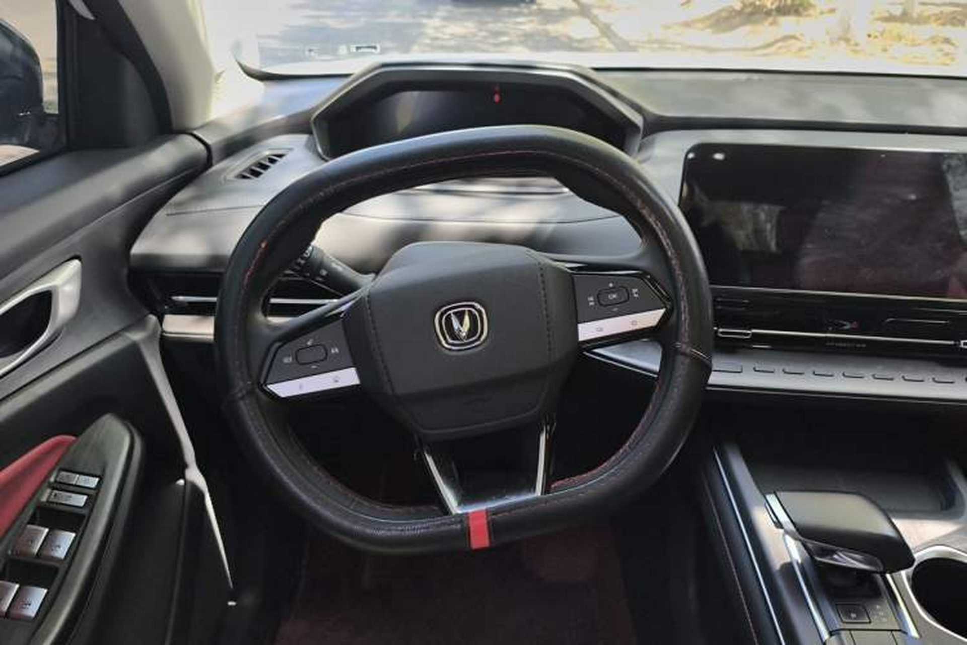 Used CHANGAN CS55PLUS 2022 2nd Generation 1.5T DCT Luxury Version Steering Wheel