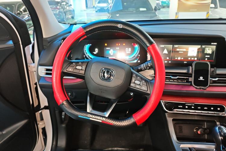 Used CHANGAN CS55PLUS 2022 Blue Whale Edition 1.5T Manual Luxury Model Steering Wheel