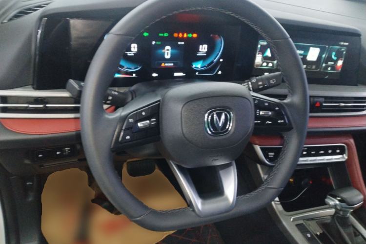 Used CHANGAN CS55PLUS 2022 Blue Whale Edition 1.5T DCT Luxury Model Steering Wheel