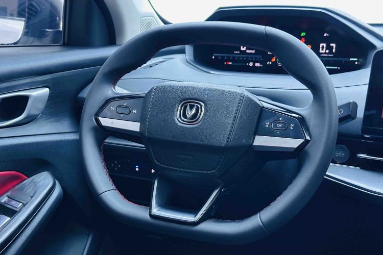 Used CHANGAN CS55PLUS 2022 2nd Generation 1.5T DCT Luxury Version Steering Wheel