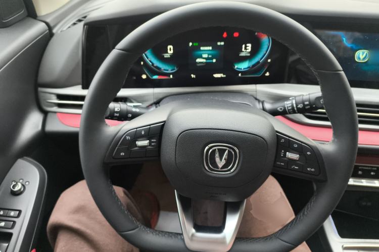 Used CHANGAN CS55PLUS 2022 Blue Whale Edition 1.5T DCT Luxury Model Steering Wheel