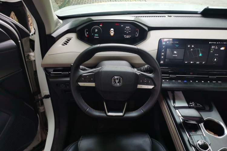 Used CHANGAN CS55PLUS 2022 2nd Generation 1.5T DCT Luxury Version Steering Wheel