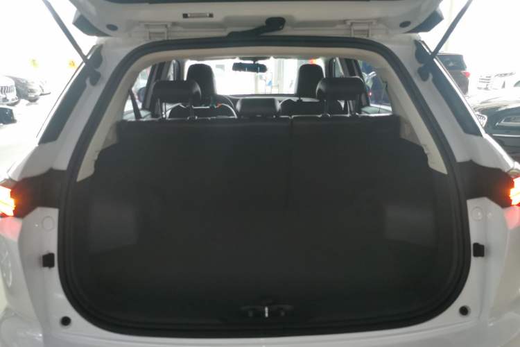 Used CHANGAN CS55PLUS 2022 Blue Whale Edition 1.5T DCT Luxury Model Trunk