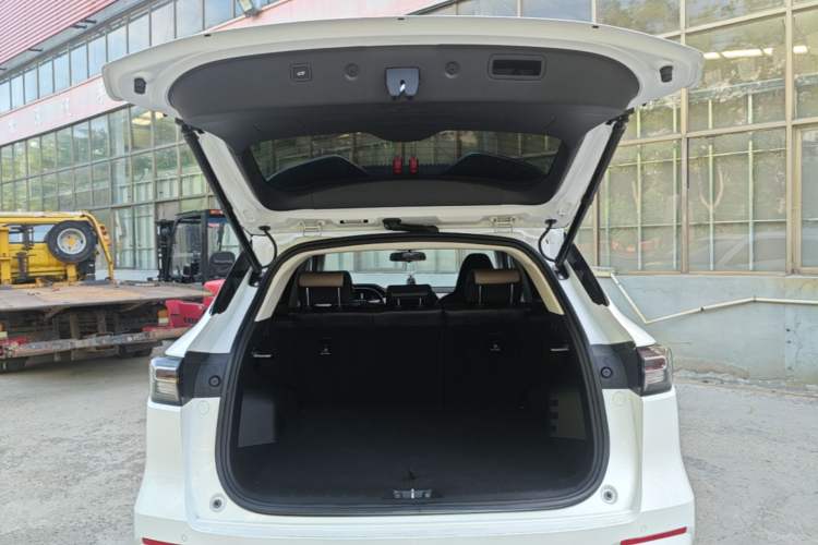 Used CHANGAN CS55PLUS 2022 2nd Generation 1.5T DCT Prestige Version Trunk