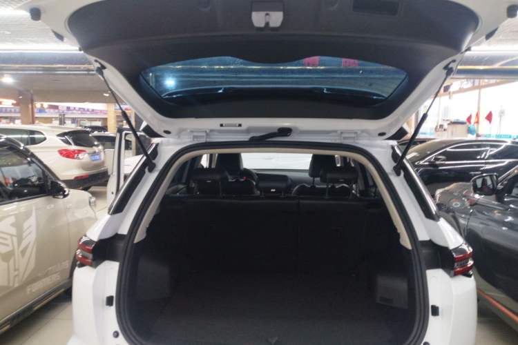 Used CHANGAN CS55PLUS 2022 Blue Whale Edition 1.5T DCT Luxury Model Trunk