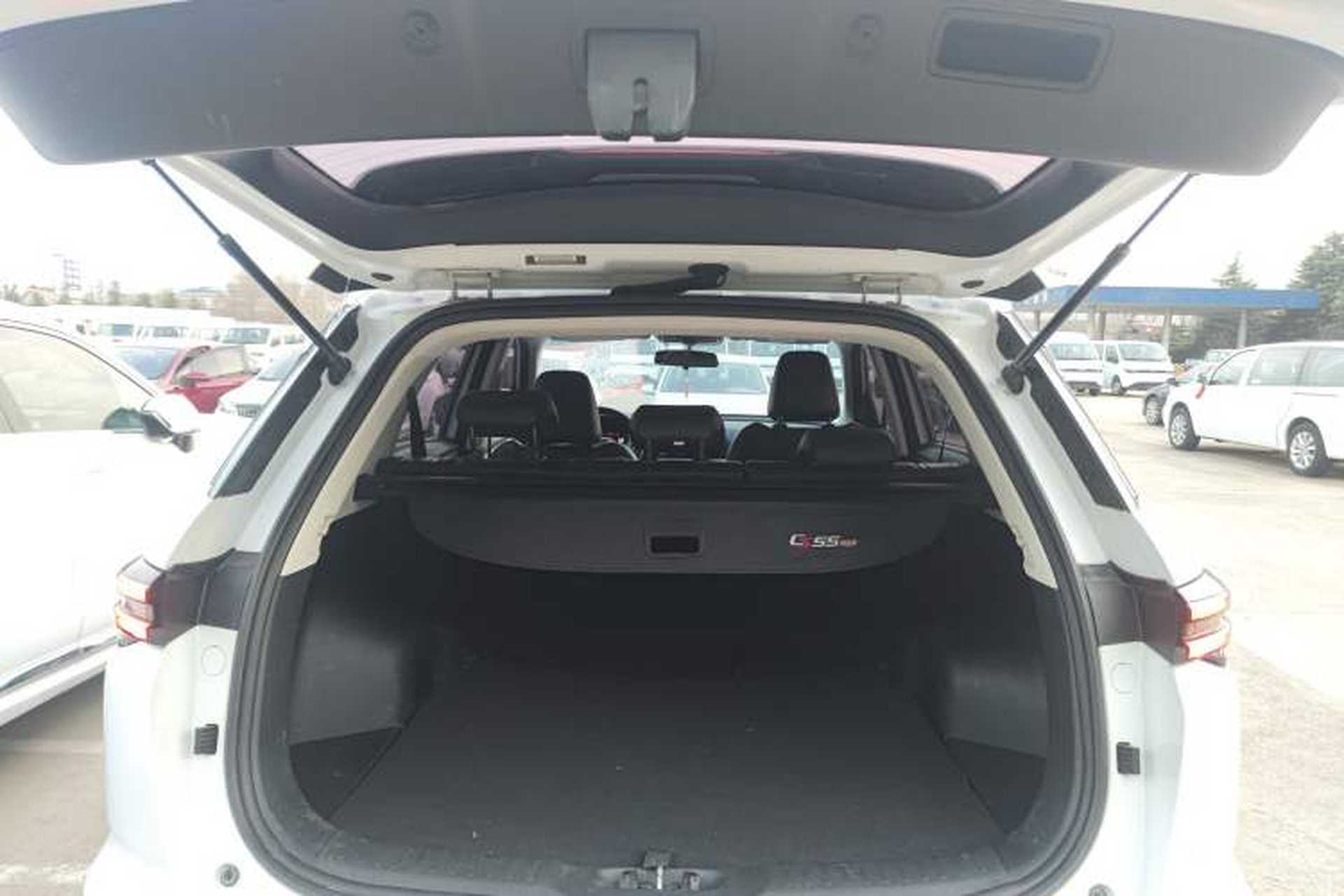 Used CHANGAN CS55PLUS 2022 Blue Whale Edition 1.5T DCT Luxury Model Trunk