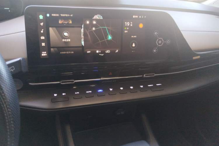 Used CHANGAN CS55PLUS 2023 2nd Generation 1.5T DCT Light-Year Edition Audio And AC Panel