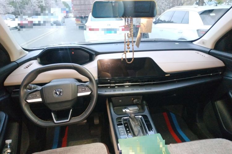 Used CHANGAN CS55PLUS 2023 2nd Generation 1.5T DCT Light-Year Edition Center Console