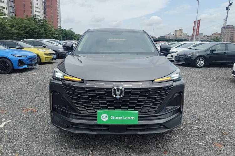 Used CHANGAN CS55PLUS 2023 2nd Generation 1.5T DCT Light-Year Edition Front