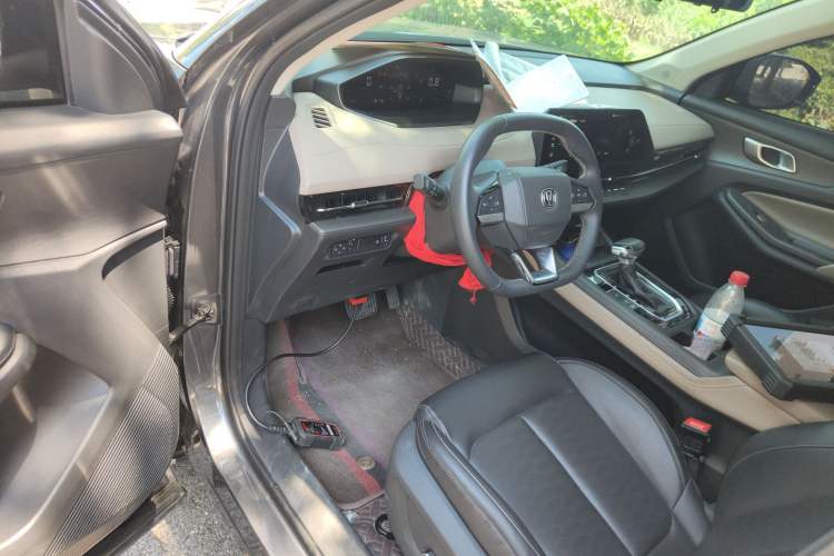 Used CHANGAN CS55PLUS 2023 2nd Generation 1.5T DCT Light-Year Edition Interior 4