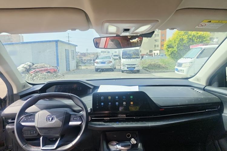 Used CHANGAN CS55PLUS 2023 2nd Generation 1.5T DCT Light-Year Edition Center Console