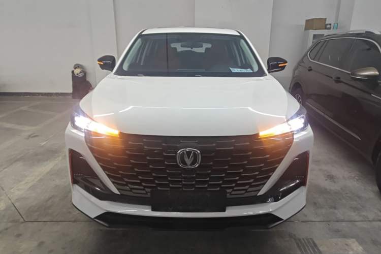 Used CHANGAN CS55PLUS 2023 2nd Generation 1.5T DCT Light-Year Edition Front