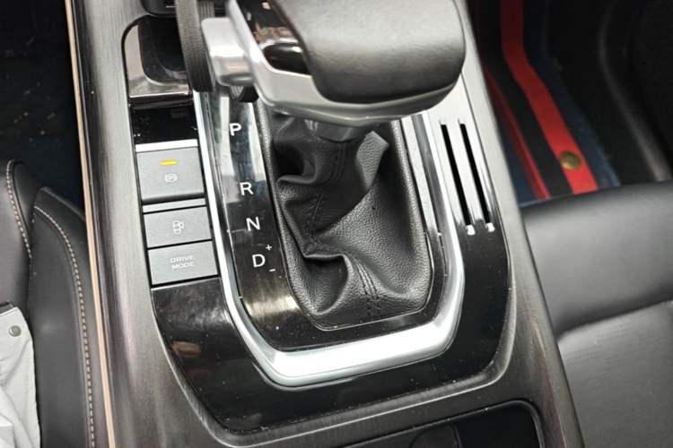 Used CHANGAN CS55PLUS 2023 2nd Generation 1.5T DCT Light-Year Edition Gear Lever