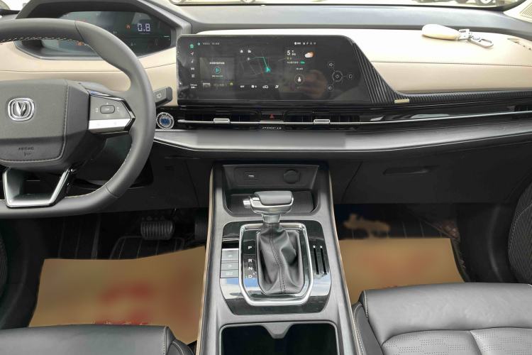 Used CHANGAN CS55PLUS 2023 2nd Generation 1.5T DCT Light-Year Edition Interior 2