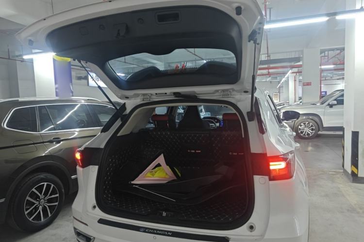 Used CHANGAN CS55PLUS 2023 2nd Generation 1.5T DCT Light-Year Edition Trunk