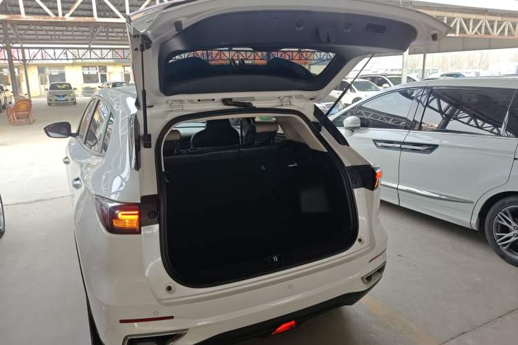 Used CHANGAN CS55PLUS 2023 2nd Generation 1.5T DCT Light-Year Edition Trunk
