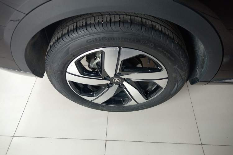 Used CHANGAN CS55PLUS 2024 3rd Generation 1.5T DCT Excellence Model Right Rear Wheel Hub