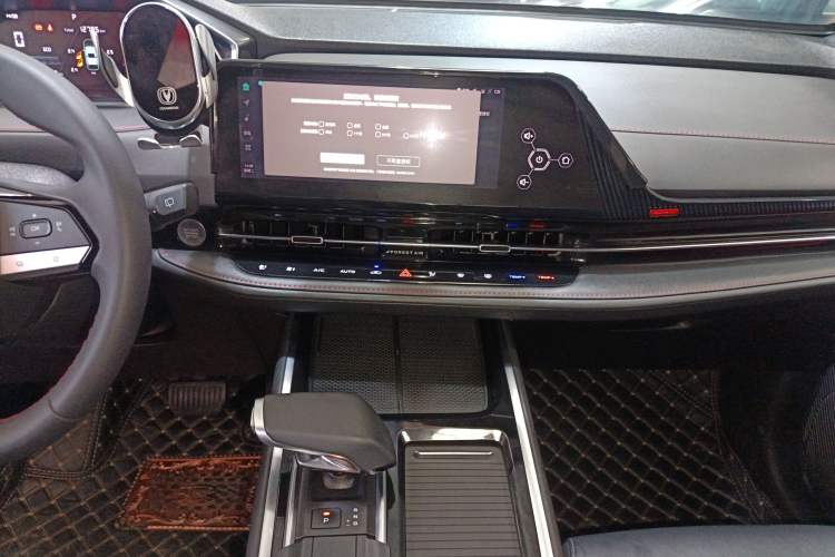 Used CHANGAN CS55PLUS 2024 3rd Generation 1.5T DCT Excellence Model Audio And AC Panel