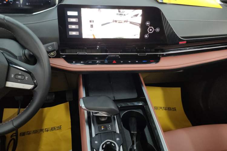 Used CHANGAN CS55PLUS 2024 3rd Generation 1.5T DCT Excellence Model Audio And AC Panel