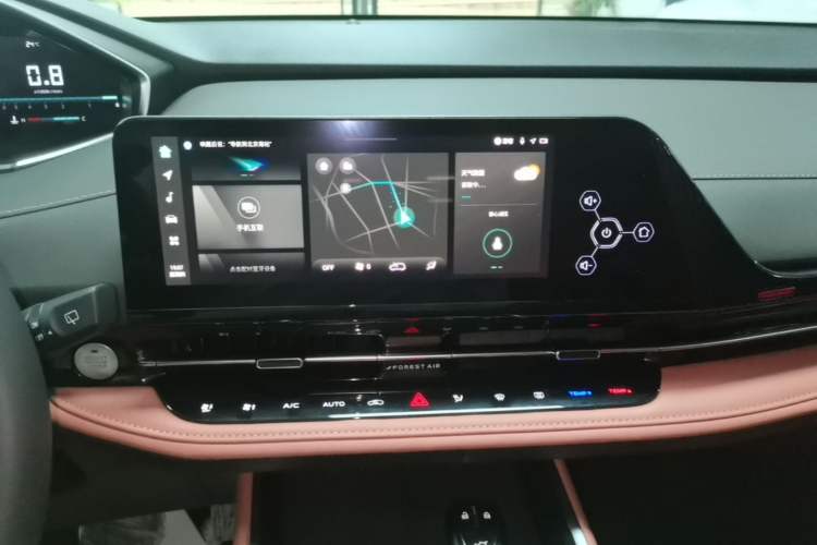 Used CHANGAN CS55PLUS 2024 3rd Generation 1.5T DCT Excellence Model Audio And AC Panel