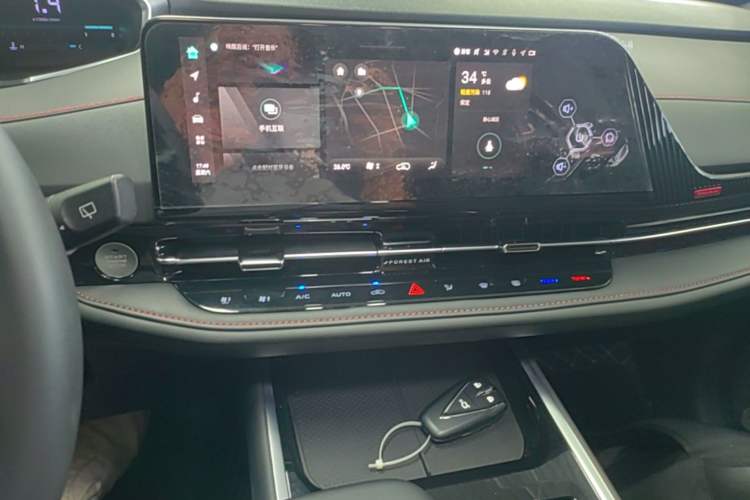 Used CHANGAN CS55PLUS 2024 3rd Generation 1.5T DCT Excellence Model Audio And AC Panel